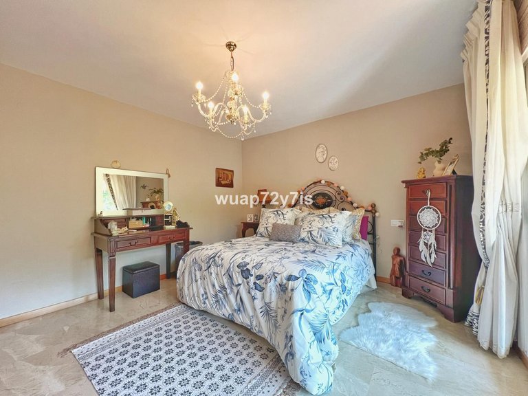 Apartment for Sale in Guadalmina Alta, Malaga 21