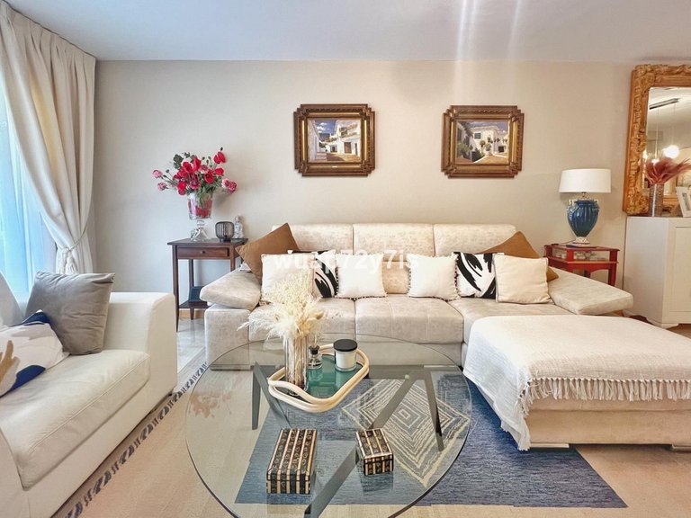 Apartment for Sale in Guadalmina Alta, Malaga 4