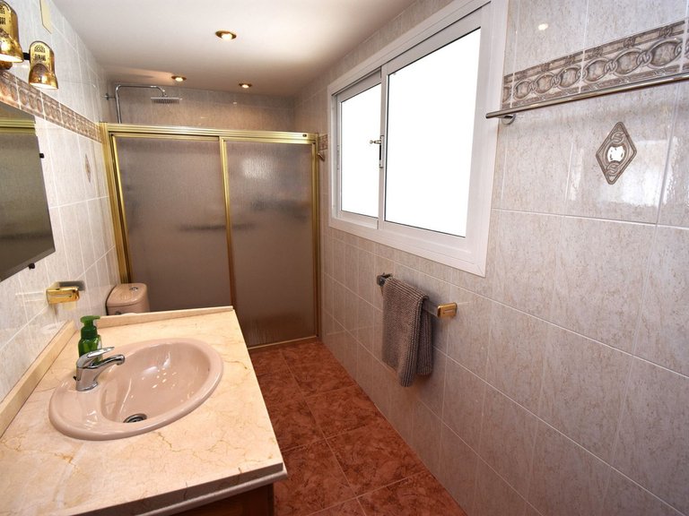 Villa for Sale in Benalmadena, Malaga 7