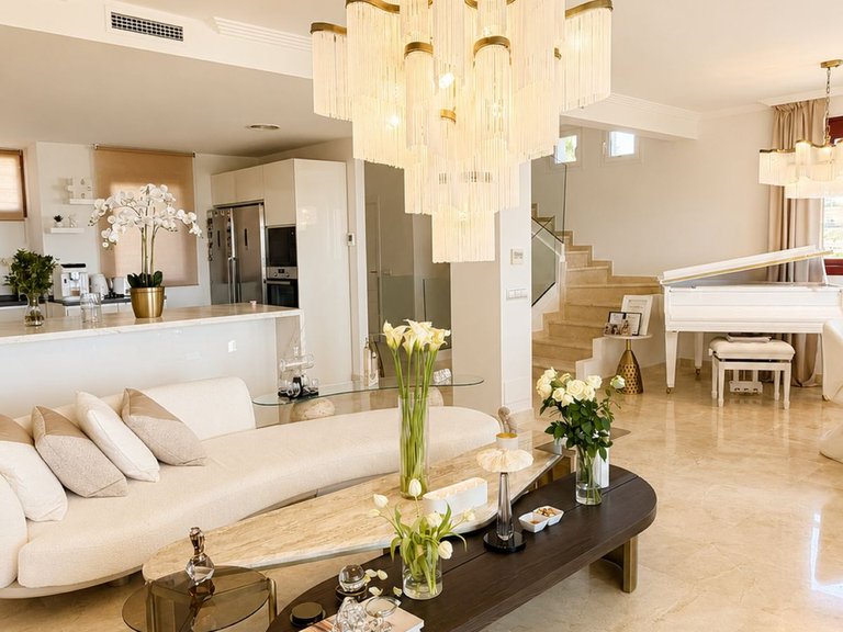 Villa for Sale in Benahavís, Malaga 4
