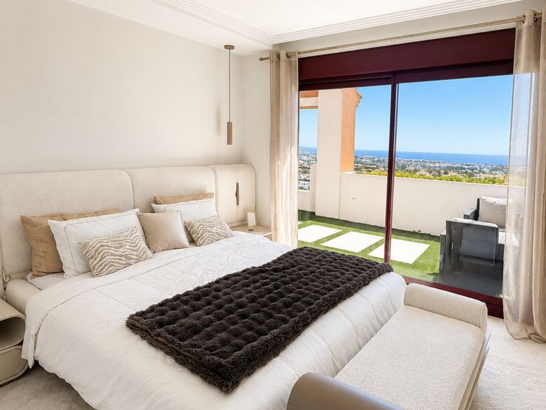 Villa for Sale in Benahavís, Malaga 7