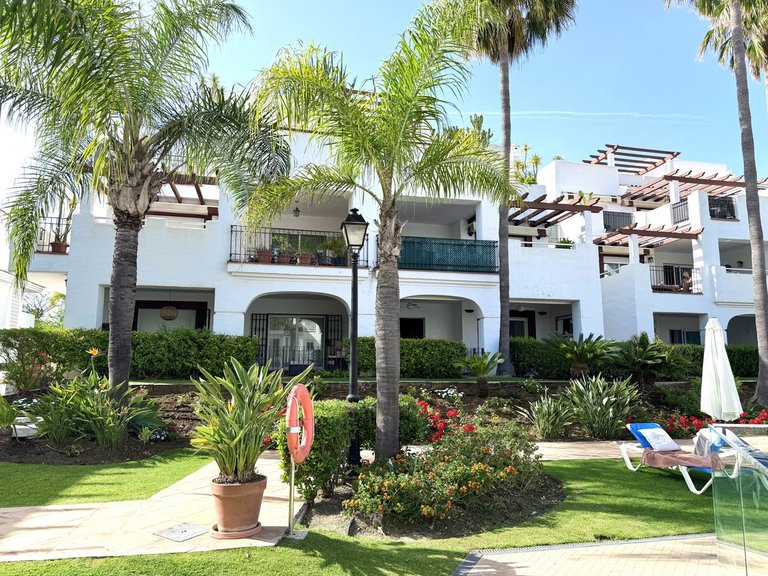 Apartment for Sale in San Pedro De Alcántara, Malaga 2