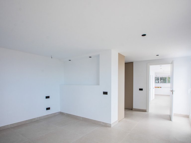 Apartment for Sale in La Mairena, Malaga 14