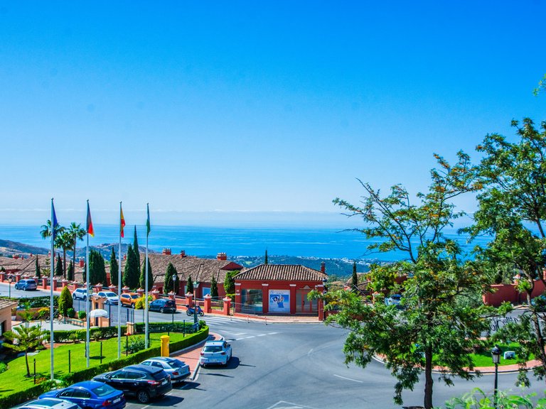 Apartment for Sale in La Mairena, Malaga 32