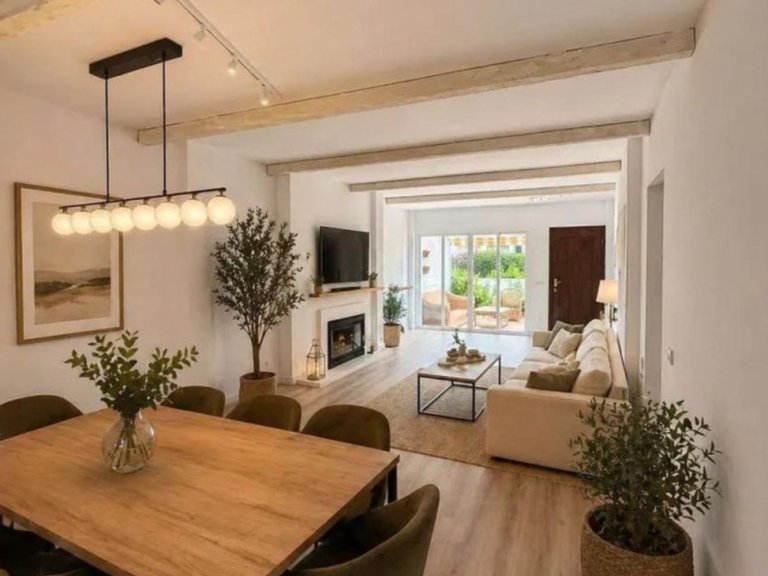 Apartment for Sale in Estepona, Malaga 13