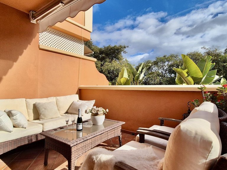 Apartment for Sale in Nueva Andalucía, Malaga 10