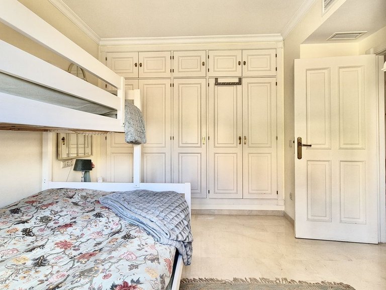 Apartment for Sale in Nueva Andalucía, Malaga 8