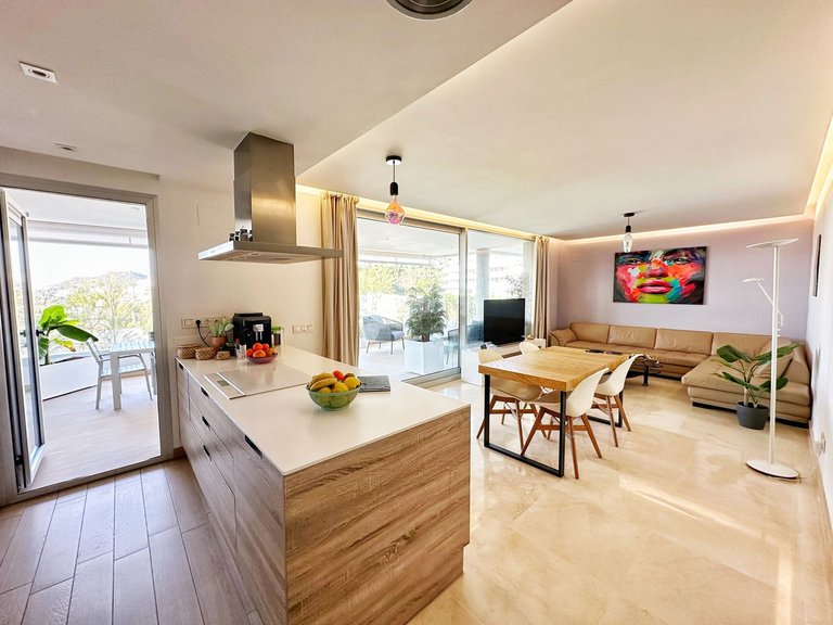 Apartment for Sale in Los Arqueros, Malaga 11