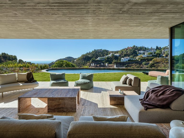Villa for Sale in El Madroñal, Malaga 2