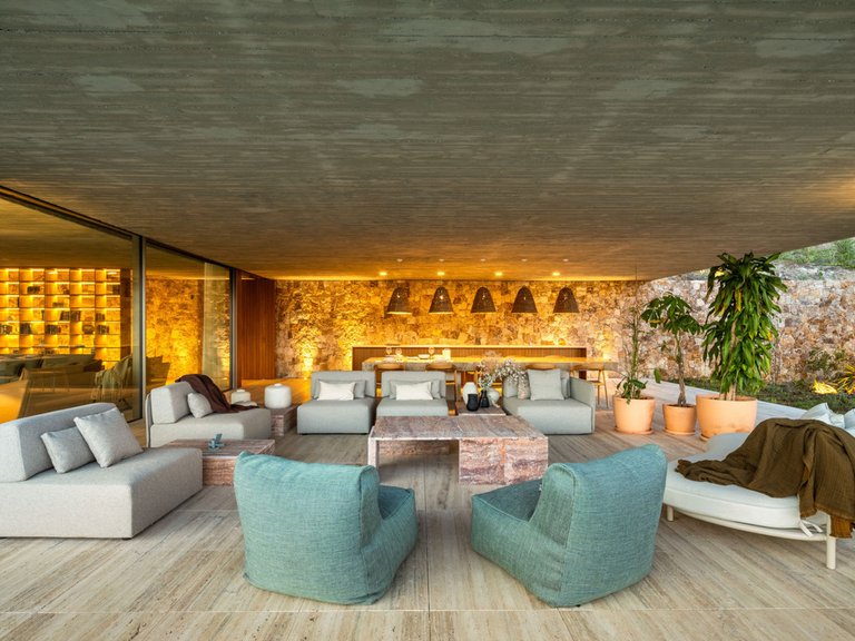 Villa for Sale in El Madroñal, Malaga 42