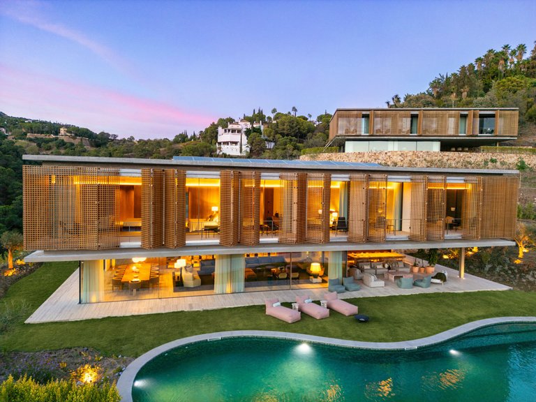 Villa for Sale in El Madroñal, Malaga 45