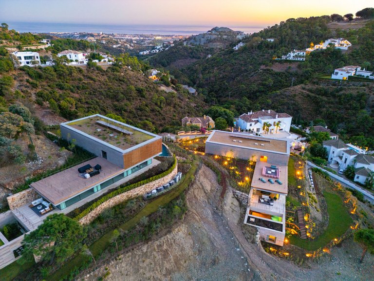 Villa for Sale in El Madroñal, Malaga 48