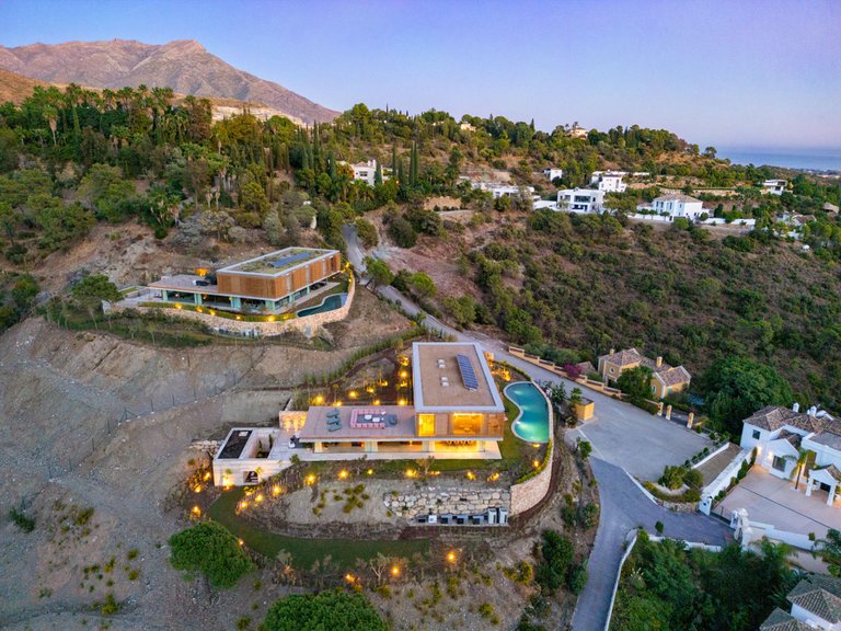 Villa for Sale in El Madroñal, Malaga 49