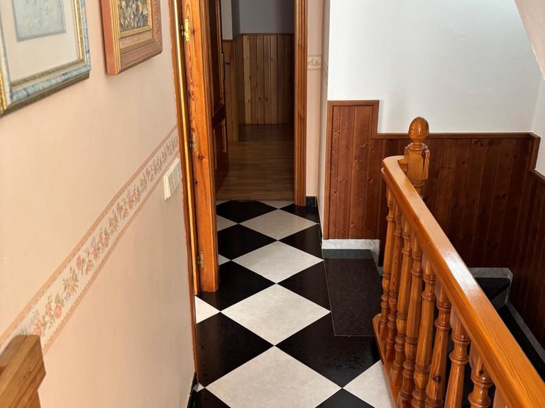 Villa for Sale in Estepona, Malaga 16