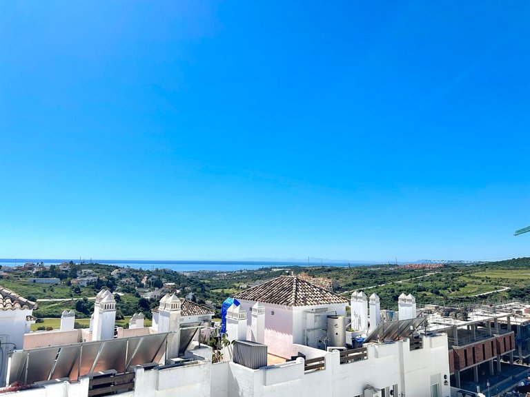 Apartment for Sale in Estepona, Malaga 1