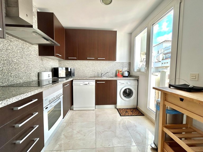 Apartment for Sale in Estepona, Malaga 6