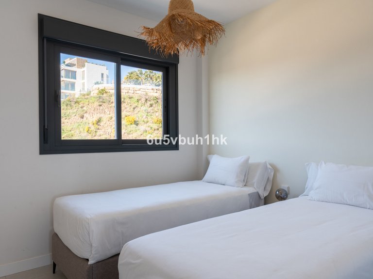 Apartment for Sale in Calanova Golf, Malaga 16