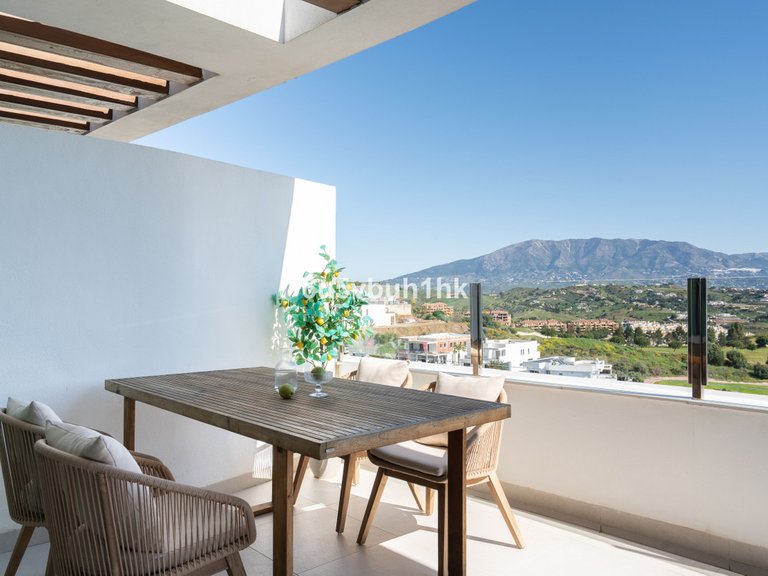 Apartment for Sale in Calanova Golf, Malaga 19