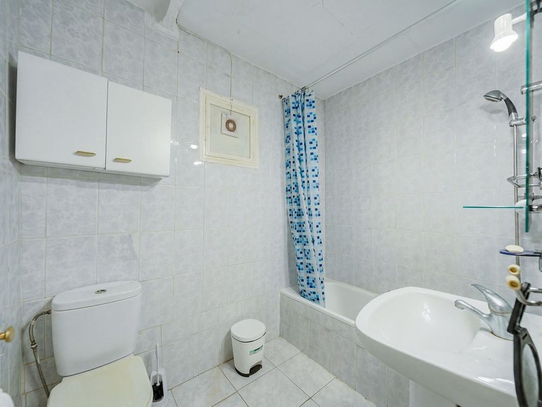 Apartment for Sale in Costa del Sol, Benalmadena Costa, Malaga 8