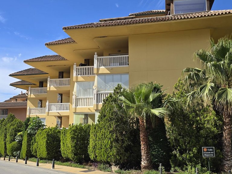 Apartment for Sale in Higueron, Malaga 1