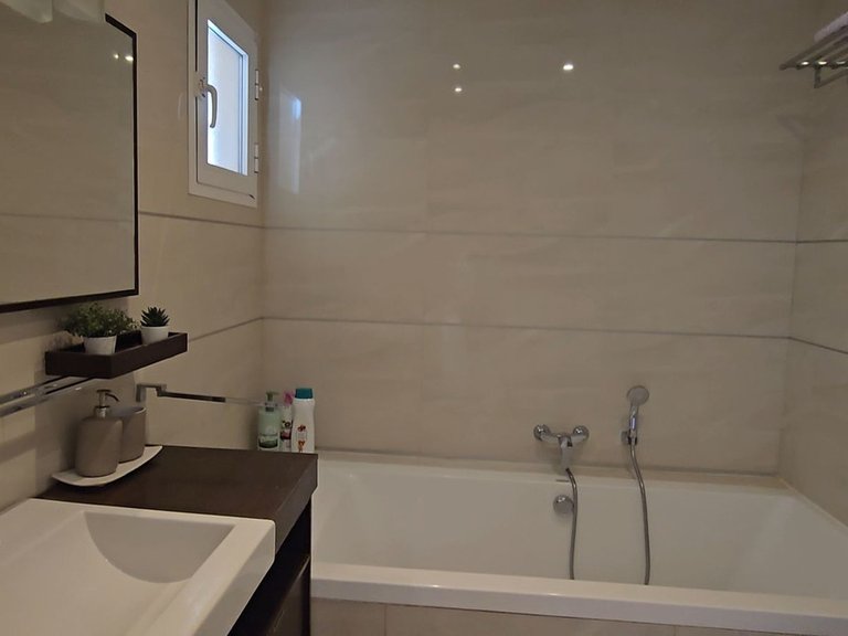 Apartment for Sale in Higueron, Malaga 11