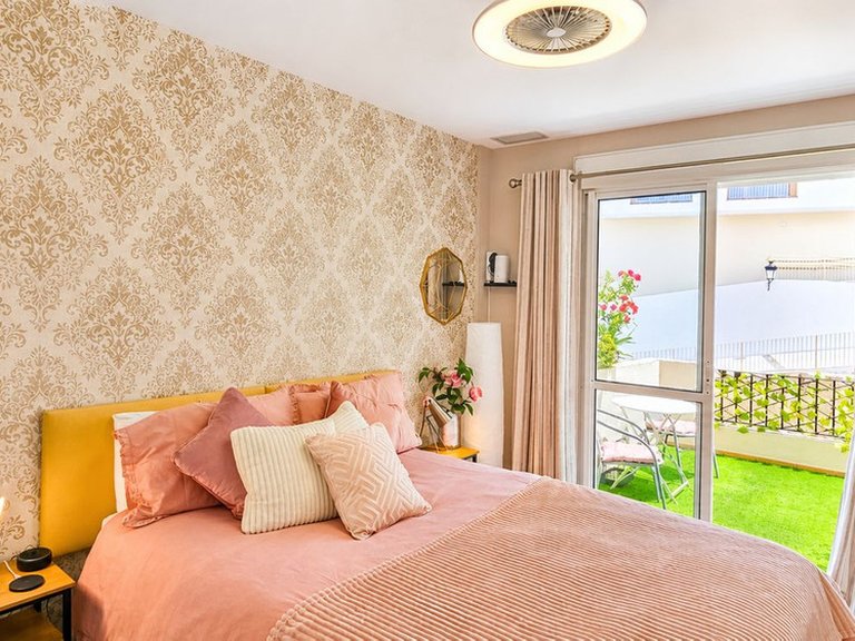 Villa for Sale in La Duquesa, Malaga 10