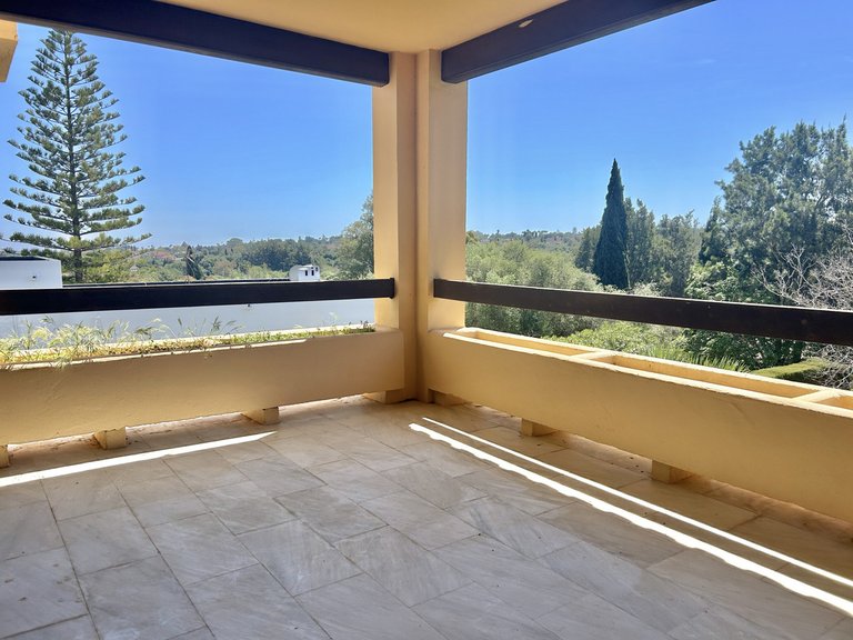 Apartment for Sale in Sotogrande Alto, Cadiz 1