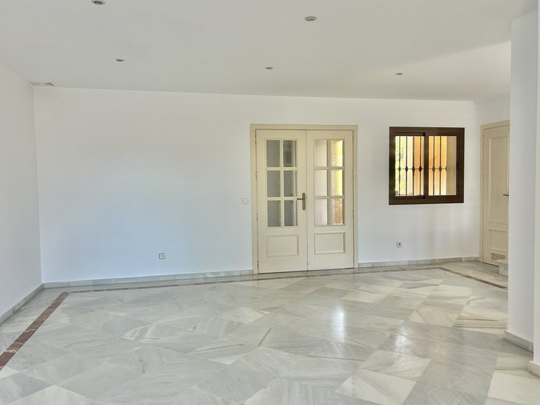 Apartment for Sale in Sotogrande Alto, Cadiz 15