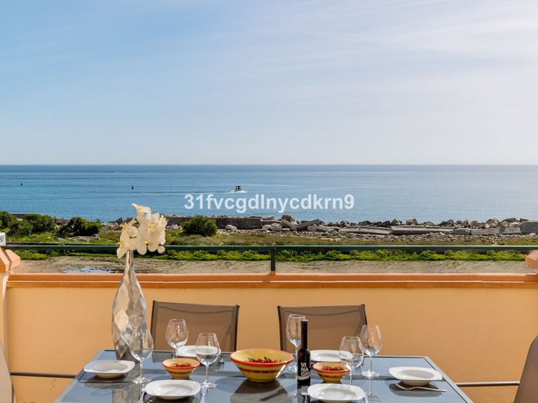Villa for Sale in Estepona, Malaga 19