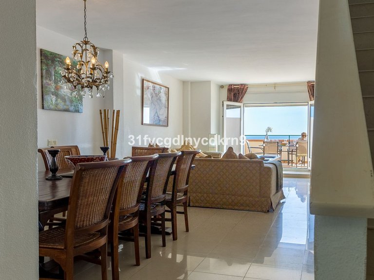 Villa for Sale in Estepona, Malaga 2