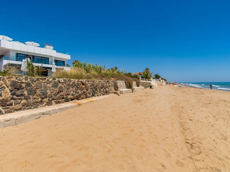 Villa for Sale in Marbella, Malaga 20