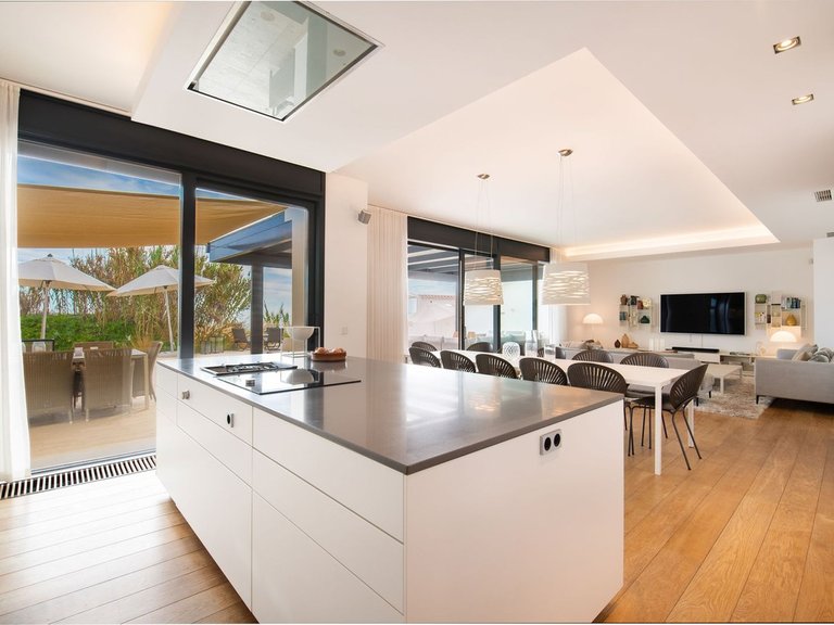 Villa for Sale in Marbella, Malaga 8