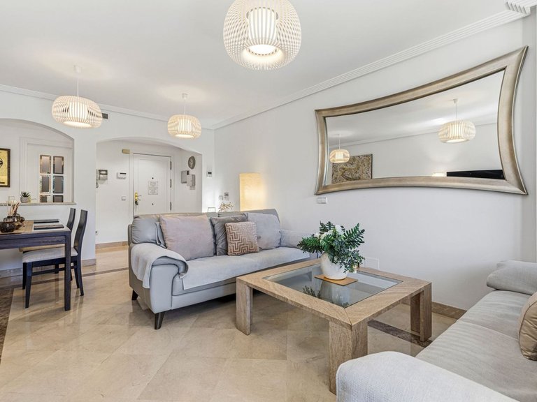 Apartment for Sale in Los Arqueros, Malaga 9