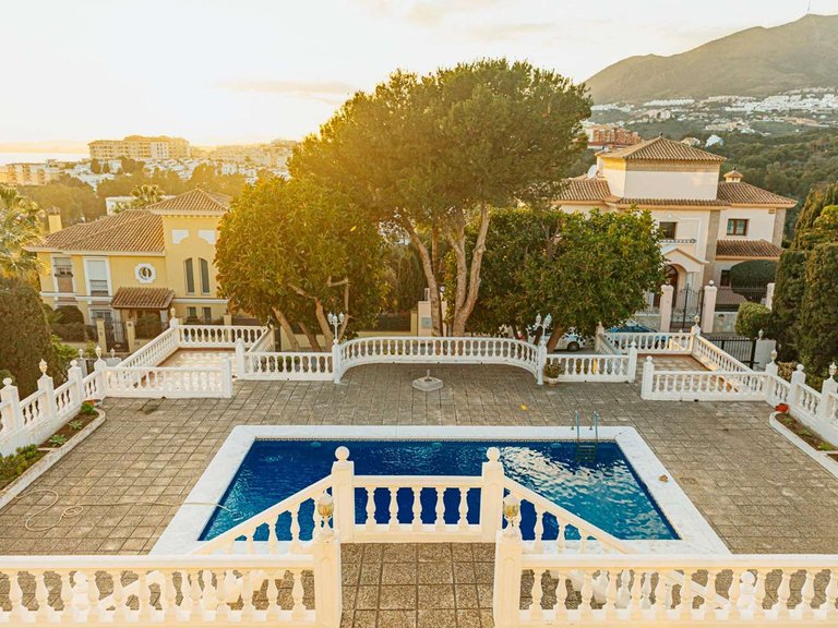 Villa for Sale in Benalmadena, Malaga 1