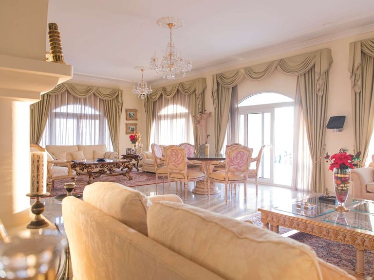 Villa for Sale in Benalmadena, Malaga 9