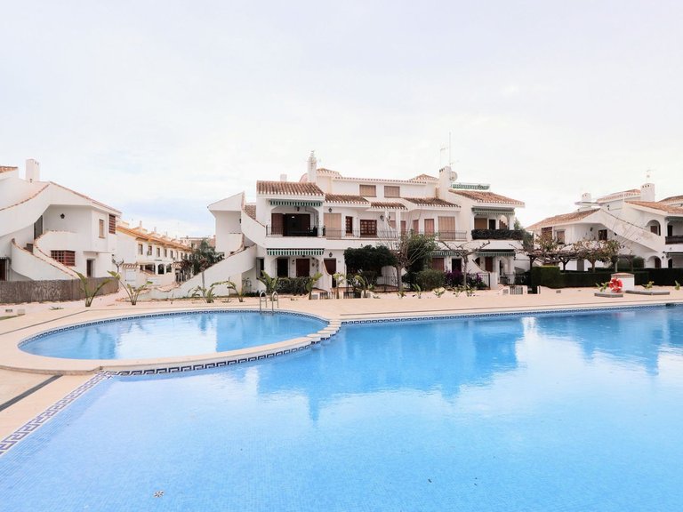 Apartment for Sale in Torre De La Horadada, Alicante 33