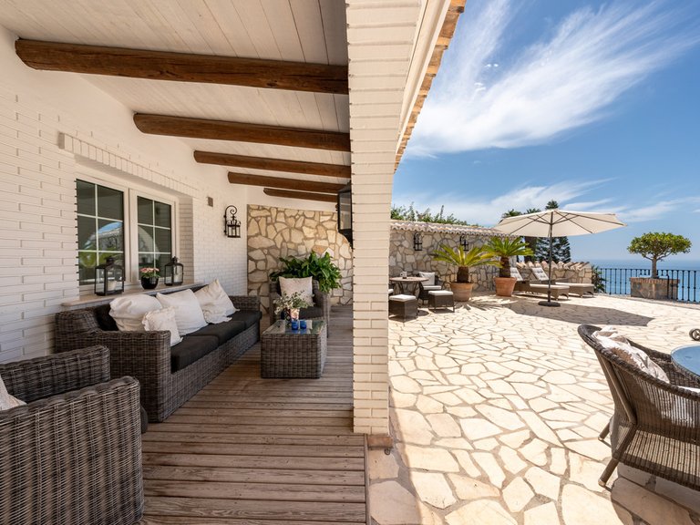 Villa for Sale in Benalmadena, Malaga 28