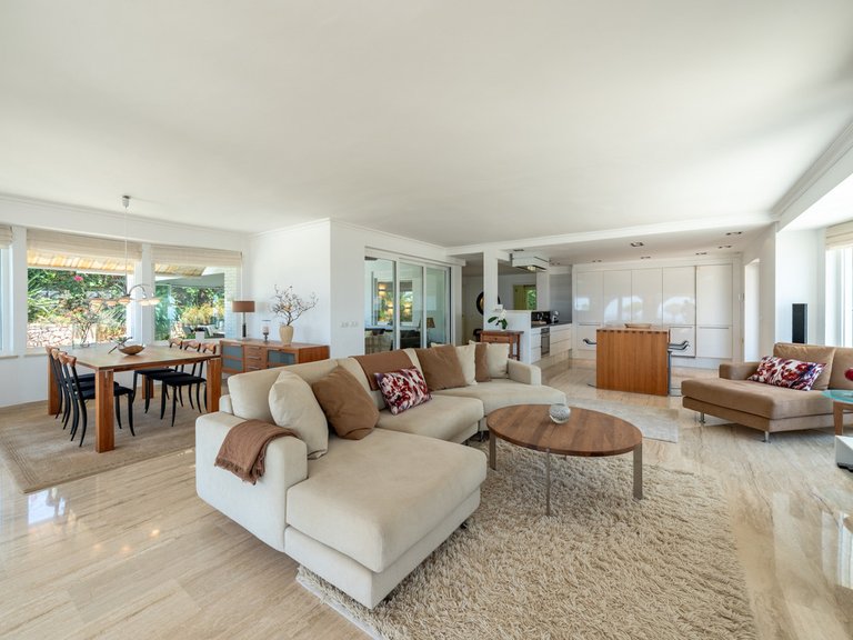 Villa for Sale in Benalmadena, Malaga 4