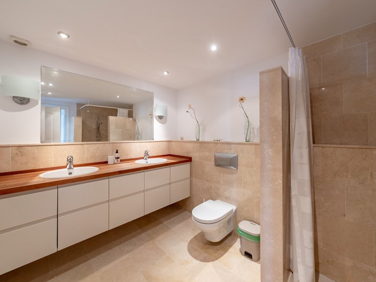 Villa for Sale in Benalmadena, Malaga 42