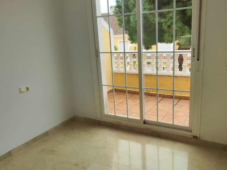Villa for Sale in Mijas Costa, Malaga 11