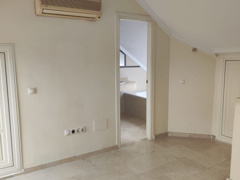 Villa for Sale in Mijas Costa, Malaga 7