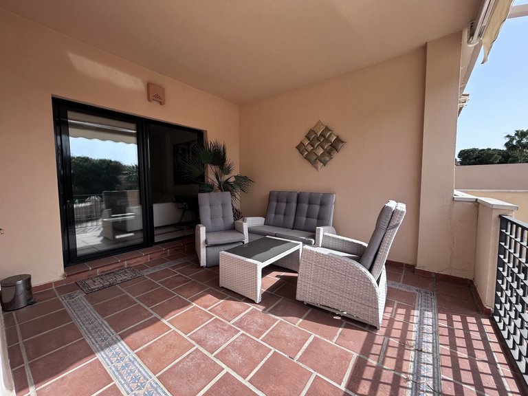 Apartment for Sale in Puerto Banús, Malaga 16