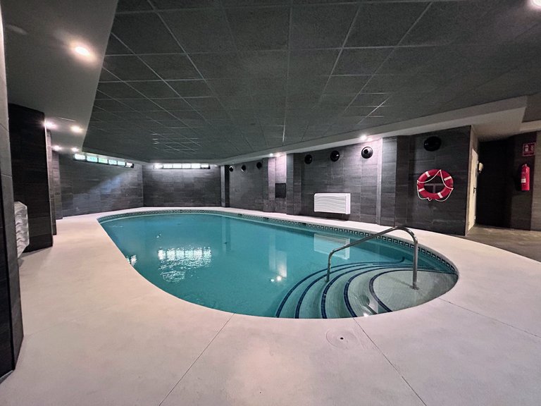Apartment for Sale in Puerto Banús, Malaga 19
