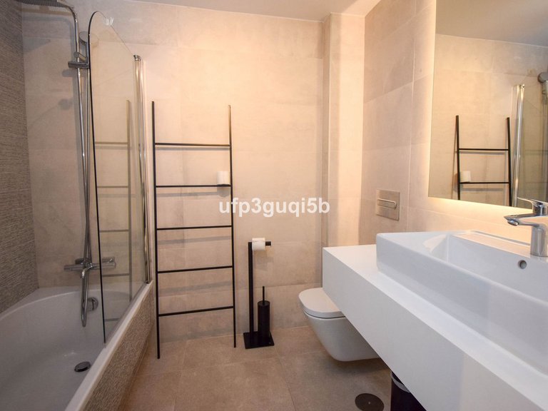Villa for Sale in Mijas Costa, Malaga 19