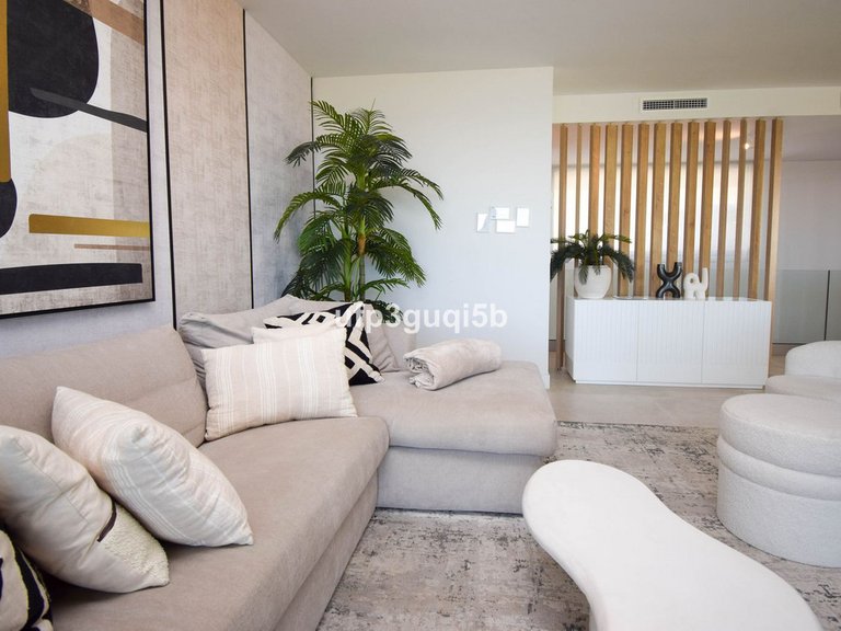 Villa for Sale in Mijas Costa, Malaga 20