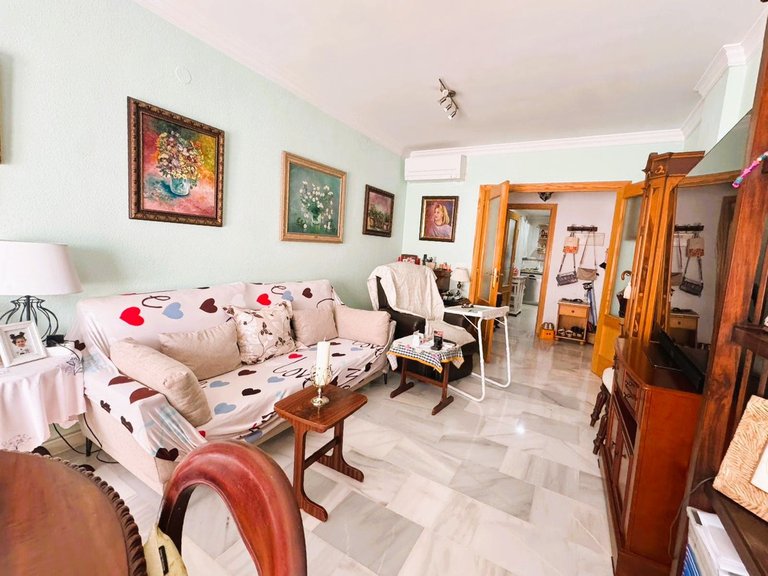Apartment for Sale in Las Lagunas, Malaga 1
