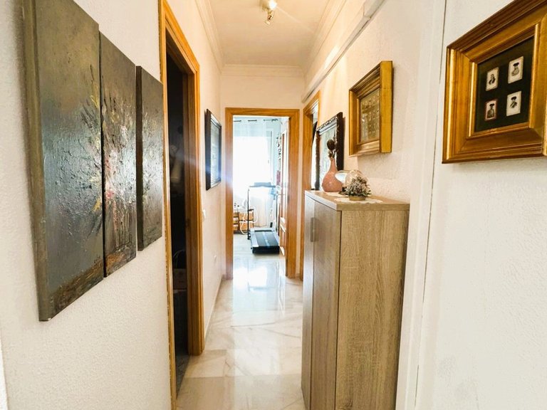 Apartment for Sale in Las Lagunas, Malaga 12