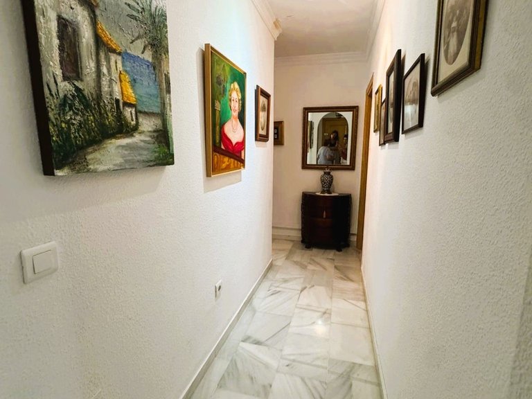 Apartment for Sale in Las Lagunas, Malaga 13