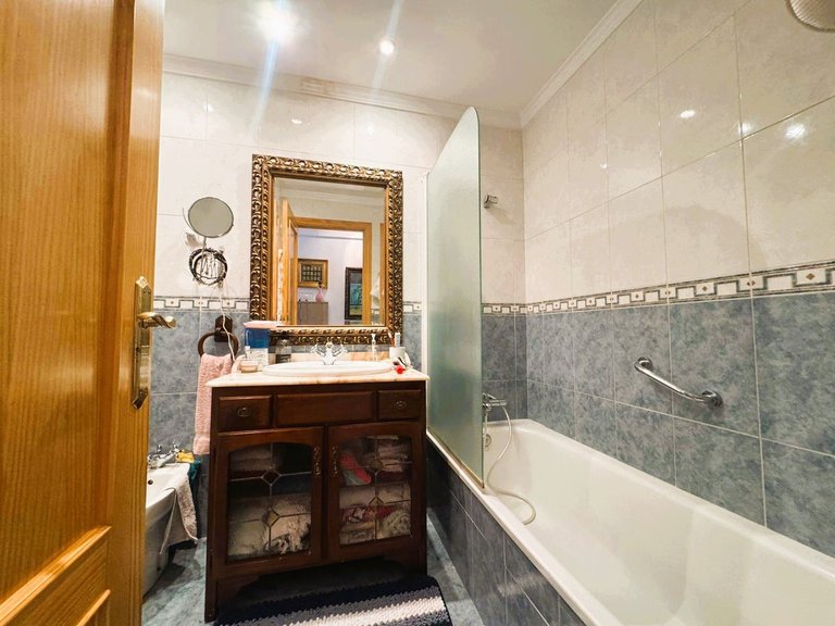 Apartment for Sale in Las Lagunas, Malaga 24