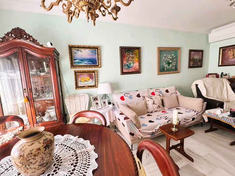 Apartment for Sale in Las Lagunas, Malaga 4